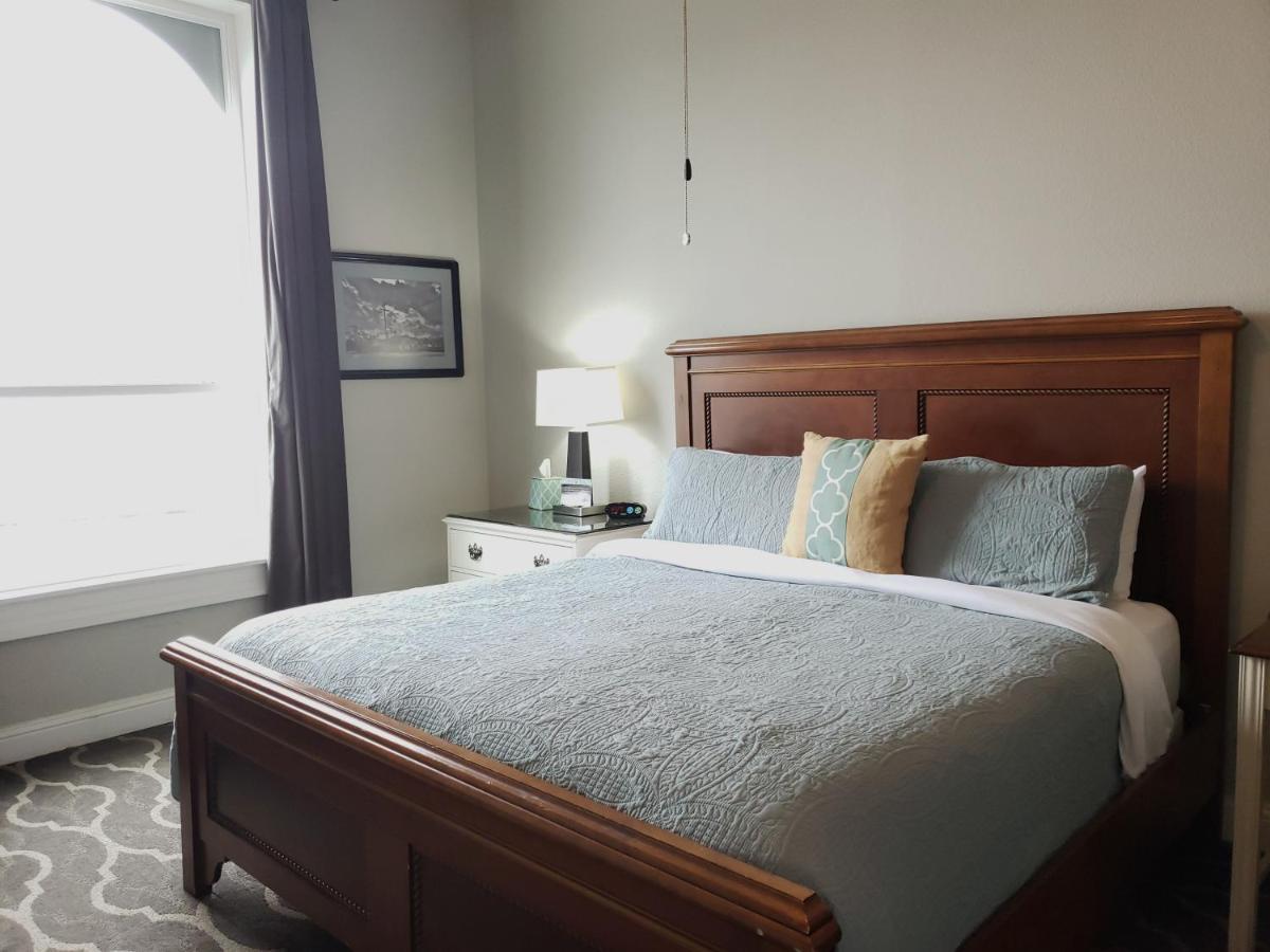 The Dilworth Inn Gonzales Ngoại thất bức ảnh